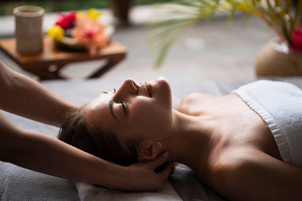 Neck & Shoulder Massage